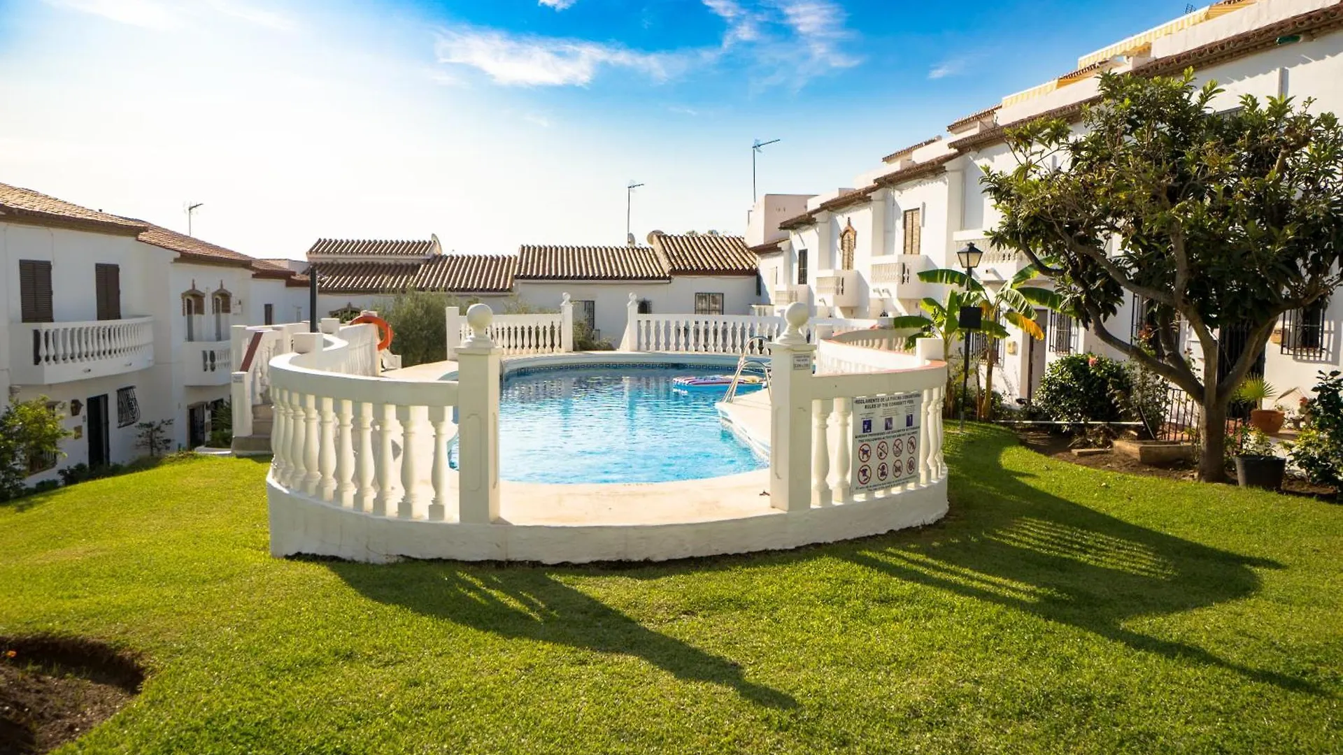 Apartamento Hacienda 10B Menyber Nerja